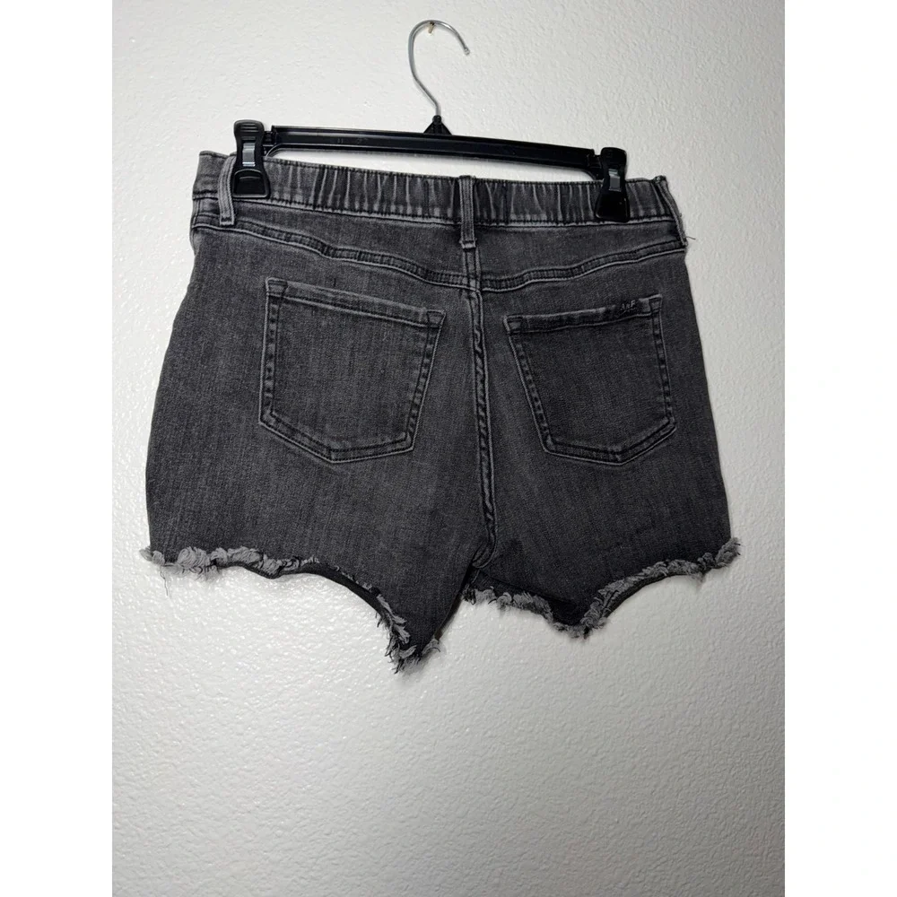 Abercrombie Mini Mom Shorts Kids 15-16‎ Gray Denim High Rise Button-Fly Raw Hem